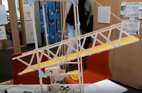 An end pivot model of a bridge.